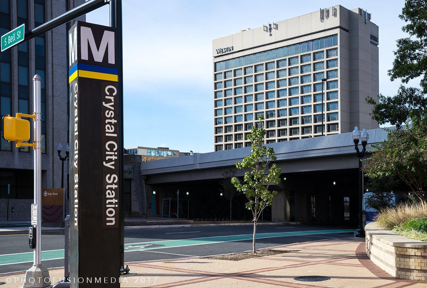 The Westin Crystal City Reagan National Airport Арлингтън Екстериор снимка